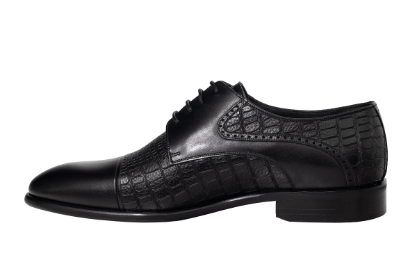 J0201 Black Antic - Black Gutti Man Classic Shoe Models, Genuine Leather Man Classic Shoes
